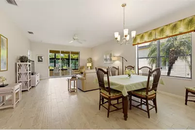 8155 Stirling Falls Circle, Sarasota, FL 34243 - Photo 11