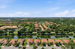 8155 Stirling Falls Cir, Sarasota, FL 34243 - Photo 41