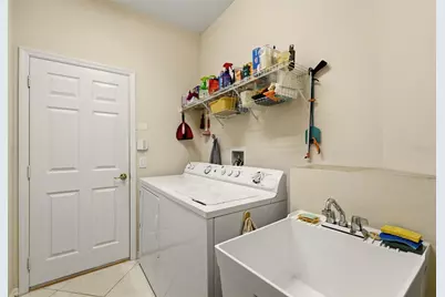 8155 Stirling Falls Circle, Sarasota, FL 34243 - Photo 27