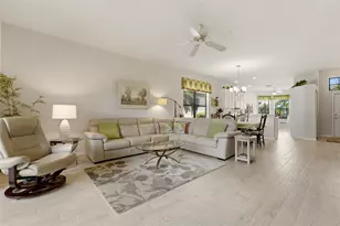 8155 Stirling Falls Cir, Sarasota, FL 34243 - Photo 15