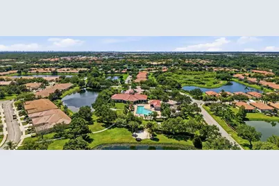 8155 Stirling Falls Circle, Sarasota, FL 34243 - Photo 55