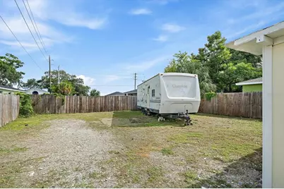 516 29th Street E, Palmetto, FL 34221 - Photo 25
