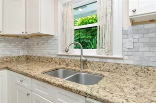 314 32nd St W, Bradenton, FL 34205 - Photo 13
