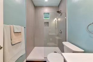 314 32nd St W, Bradenton, FL 34205 - Photo 23