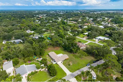 3733 Malec Circle, Sarasota, FL 34233 - Photo 71