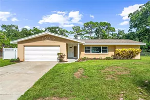 3733 Malec Cir, Sarasota, FL 34233 - Photo 3