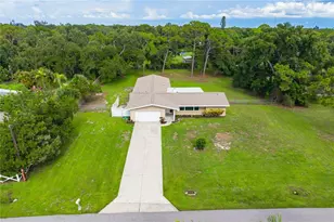 3733 Malec Cir, Sarasota, FL 34233 - Photo 1