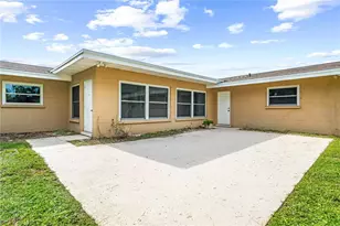3733 Malec Cir, Sarasota, FL 34233 - Photo 41