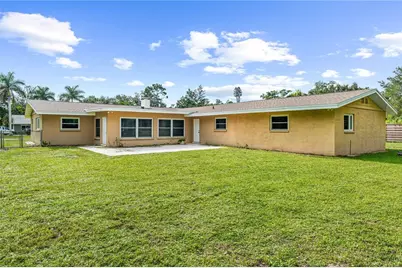 3733 Malec Circle, Sarasota, FL 34233 - Photo 43