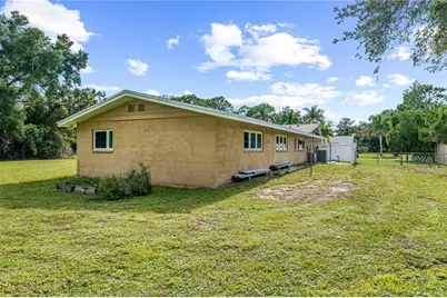 3733 Malec Circle, Sarasota, FL 34233 - Photo 49