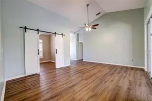 143 Mill Run E, Bradenton, FL 34212 - Photo 9