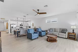 1003 Waterline Ct, Sarasota, FL 34240 - Photo 9