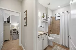 13834 Vancanza Dr, Venice, FL 34293 - Photo 37