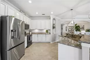 13834 Vancanza Dr, Venice, FL 34293 - Photo 3
