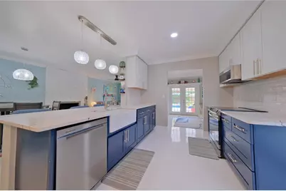 1816 82nd Street NW, Bradenton, FL 34209 - Photo 11