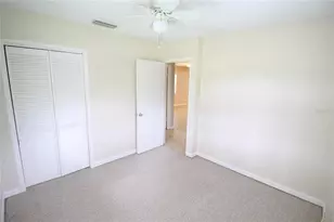 3331 Yorktown St, Sarasota, FL 34231 - Photo 9