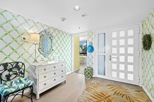 1075 Gulf of Mexico Dr, Longboat Key, FL 34228 - Photo 23