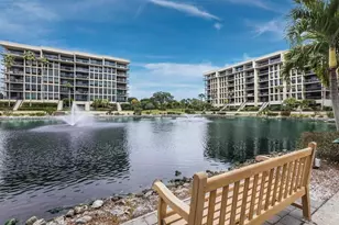 1075 Gulf of Mexico Dr, Longboat Key, FL 34228 - Photo 47