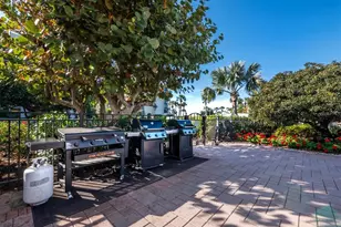 1075 Gulf of Mexico Dr, Longboat Key, FL 34228 - Photo 43