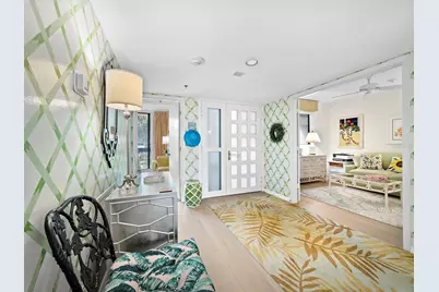 1075 Gulf Of Mexico Drive #205, Longboat Key, FL 34228 - Photo 25