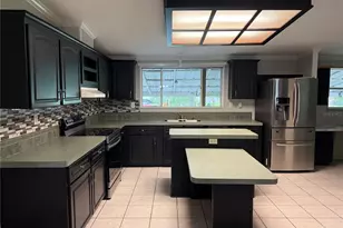 3704 Garon Ave, Ruskin, FL 33570 - Photo 3