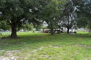 3704 Garon Ave, Ruskin, FL 33570 - Photo 17