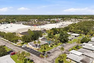 73 Strathmore Blvd, Sarasota, FL 34233 - Photo 35