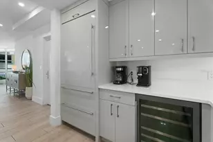 1035 Seaside Dr, Sarasota, FL 34242 - Photo 27