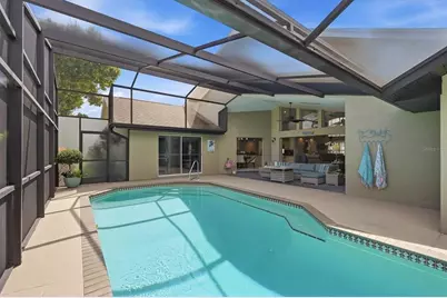 450 Lake Of The Woods Drive, Venice, FL 34293 - Photo 5