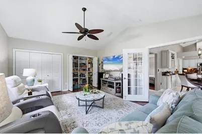 450 Lake Of The Woods Drive, Venice, FL 34293 - Photo 43