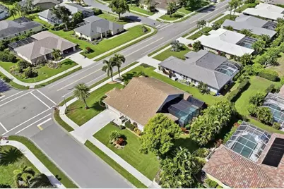 450 Lake Of The Woods Drive, Venice, FL 34293 - Photo 65