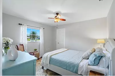 450 Lake Of The Woods Drive, Venice, FL 34293 - Photo 49