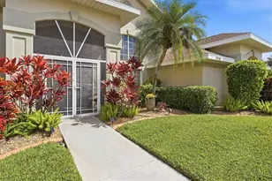 450 Lake of the Woods Dr, Venice, FL 34293 - Photo 13