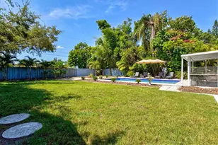 2650 Davis Blvd, Sarasota, FL 34237 - Photo 53