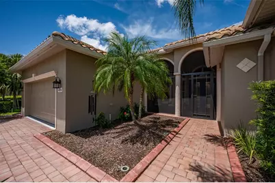 4004 65th Place E, Sarasota, FL 34243 - Photo 3