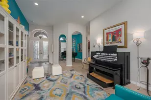 4004 65th Pl E, Sarasota, FL 34243 - Photo 9