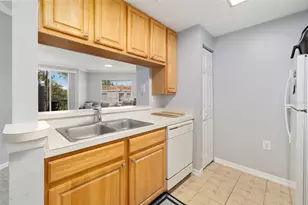 5500 Bentgrass Dr, Sarasota, FL 34235 - Photo 11