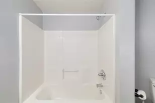 5500 Bentgrass Dr, Sarasota, FL 34235 - Photo 23