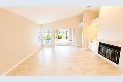 4096 Lyndhurst Court, Sarasota, FL 34235 - Photo 11
