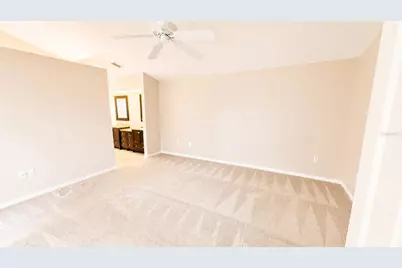 4096 Lyndhurst Court, Sarasota, FL 34235 - Photo 15