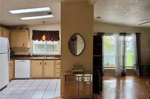 5707 45th St E, Bradenton, FL 34203 - Photo 7