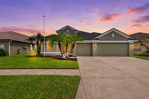 319 19th St NW, Ruskin, FL 33570 - Photo 1
