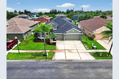 319 19th Street NW, Ruskin, FL 33570 - Photo 3