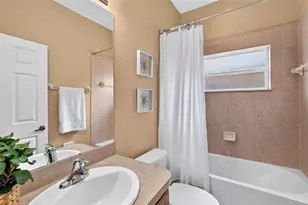 319 19th St NW, Ruskin, FL 33570 - Photo 41