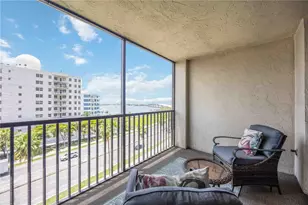 11 Sunset Dr, Sarasota, FL 34236 - Photo 37