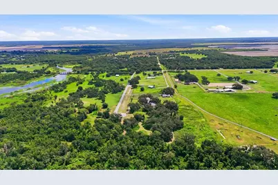 26115 39th Pl E Boulevard, Myakka City, FL 34251 - Photo 9
