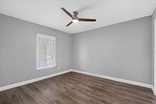 4119 & 4121 12th Ave W, Bradenton, FL 34205 - Photo 9