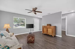 4119 & 4121 12th Ave W, Bradenton, FL 34205 - Photo 5