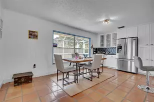 5209 36th Ave Cir W, Bradenton, FL 34209 - Photo 17