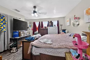 806 35th St W, Bradenton, FL 34205 - Photo 15